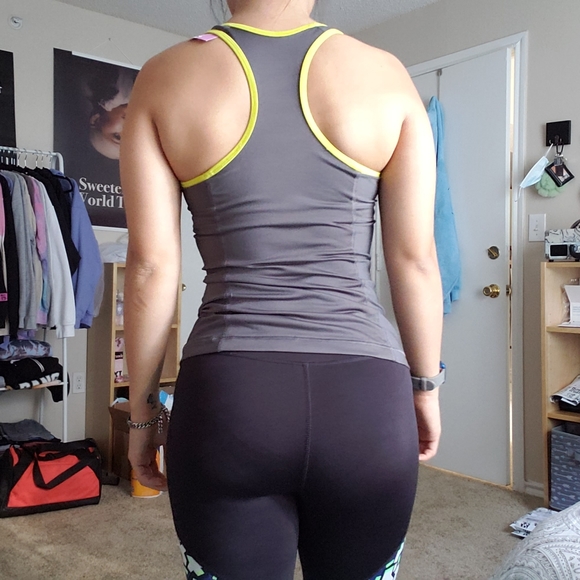 Nike Dri-fit Racerback Tank Top - Picture 2 of 5